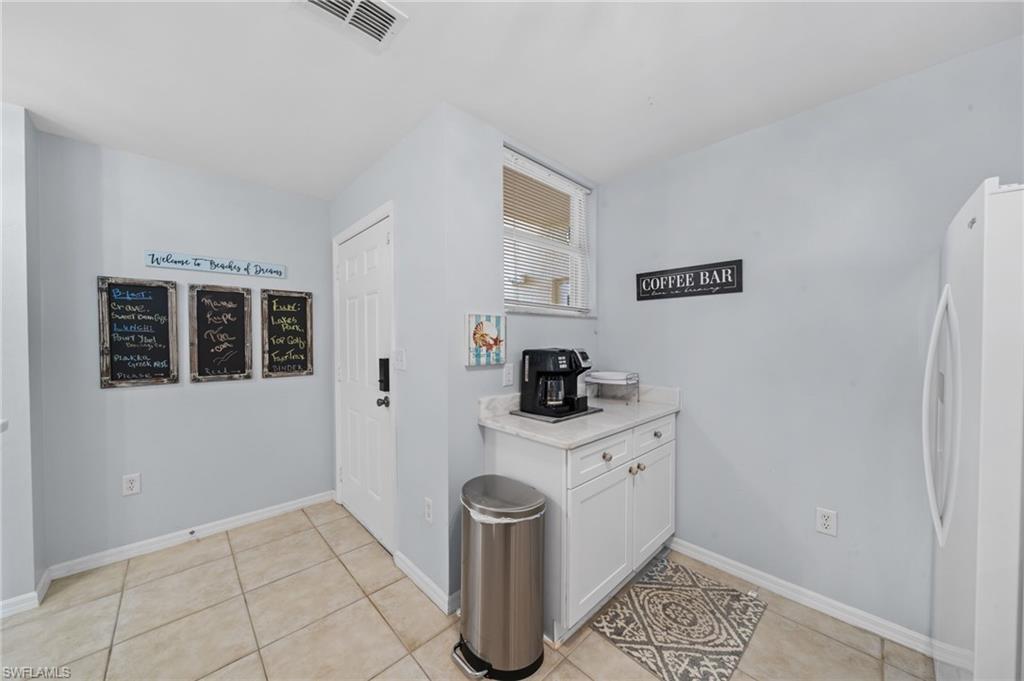 BELLAMAR - Residential Lease