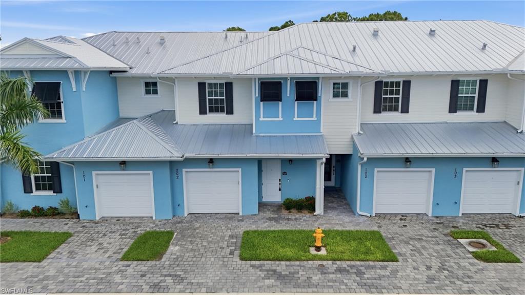 VILLA MAR BONITA BEACH - Residential