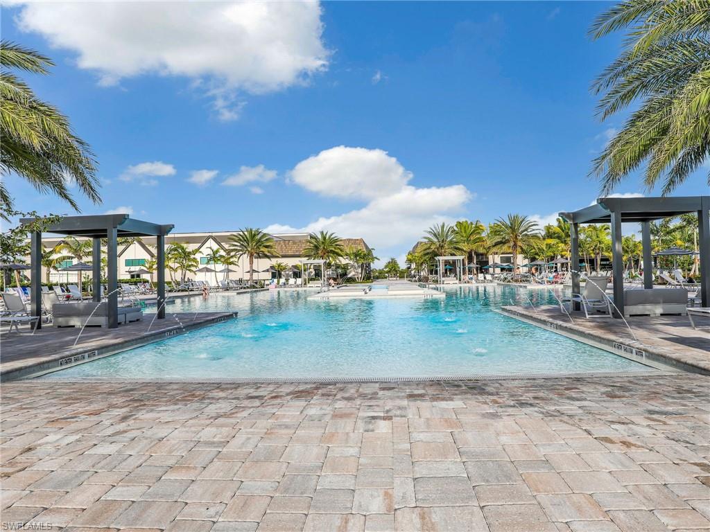 VERDANA VILLAGE - Residential