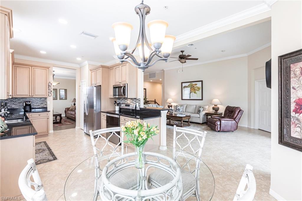 ASHTON OAKS - Residential