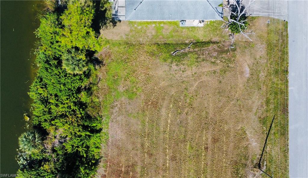 CAPE CORAL - Land