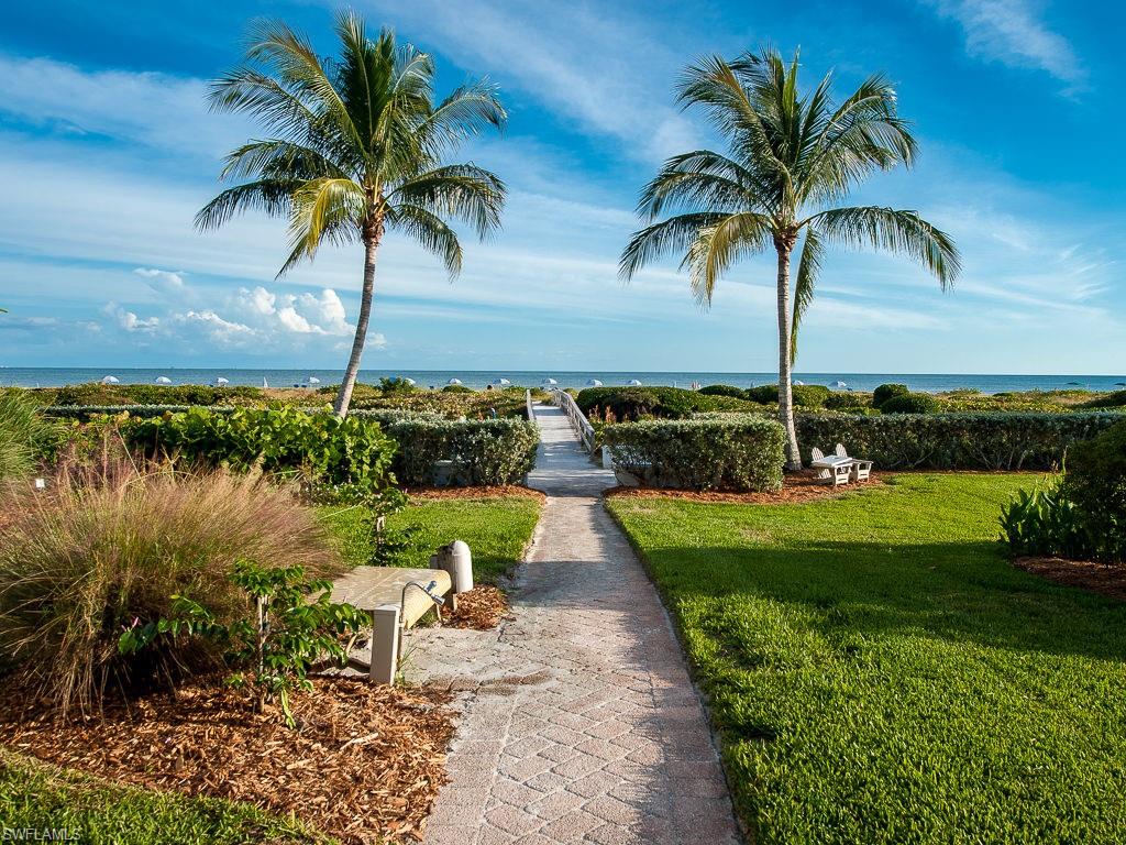 SANIBEL MOORINGS CONDO - Residential