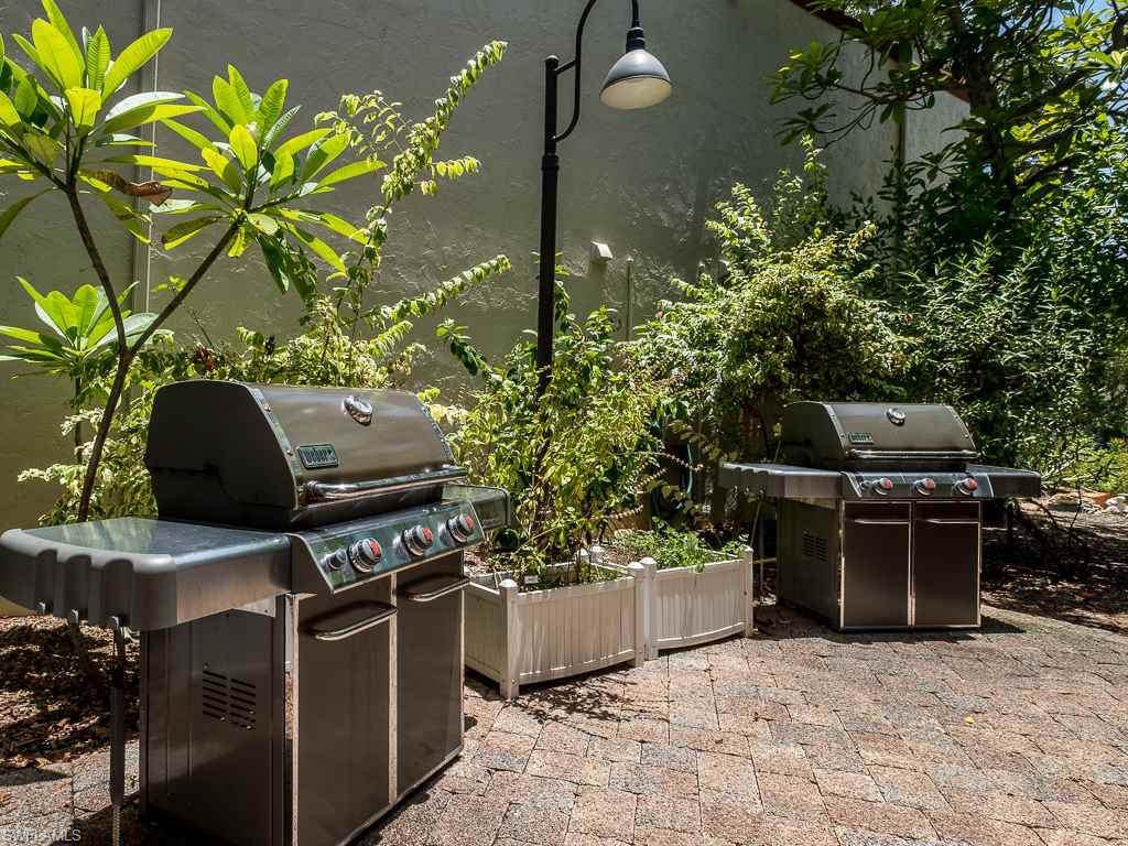 SANIBEL MOORINGS CONDO - Residential