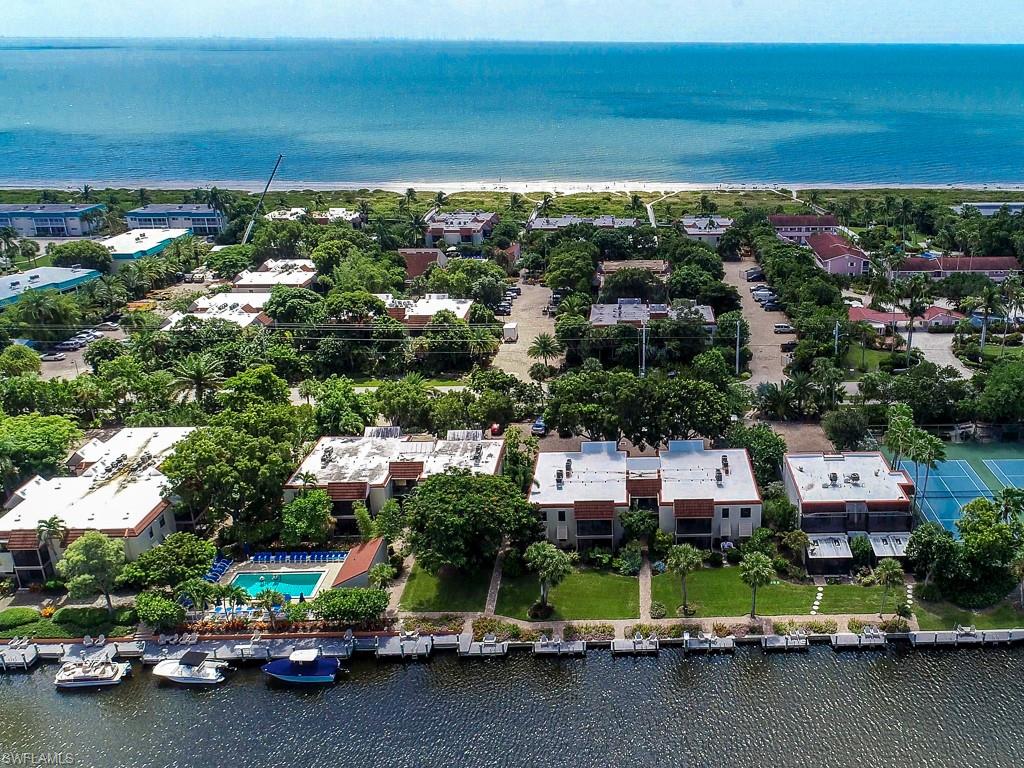 SANIBEL MOORINGS CONDO - Residential