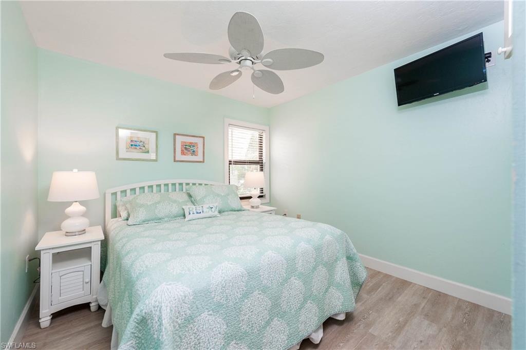 SANIBEL MOORINGS CONDO - Residential