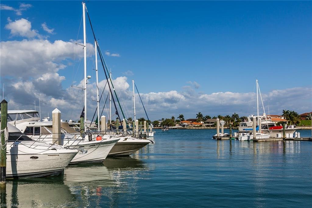 MARCO BEACH - Residential