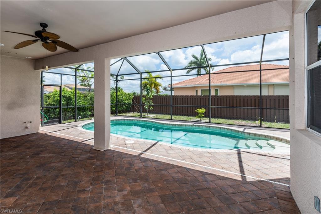 MARCO BEACH - Residential