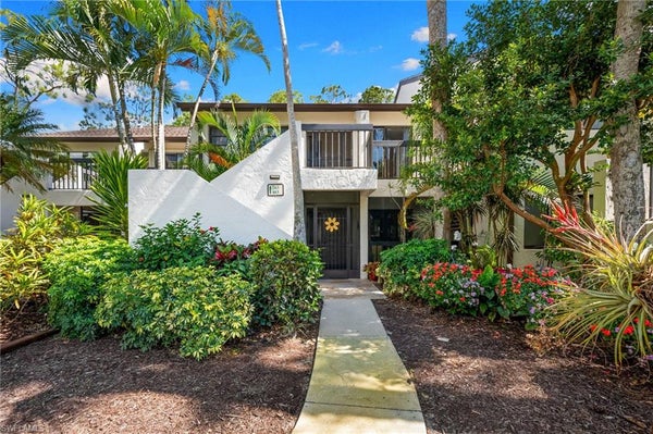 1808 KINGS LAKE BLVD APT 203, NAPLES, FL 34112 - Image 38dcf8ea87bf0c49dfd5f02f44659526/1085243906