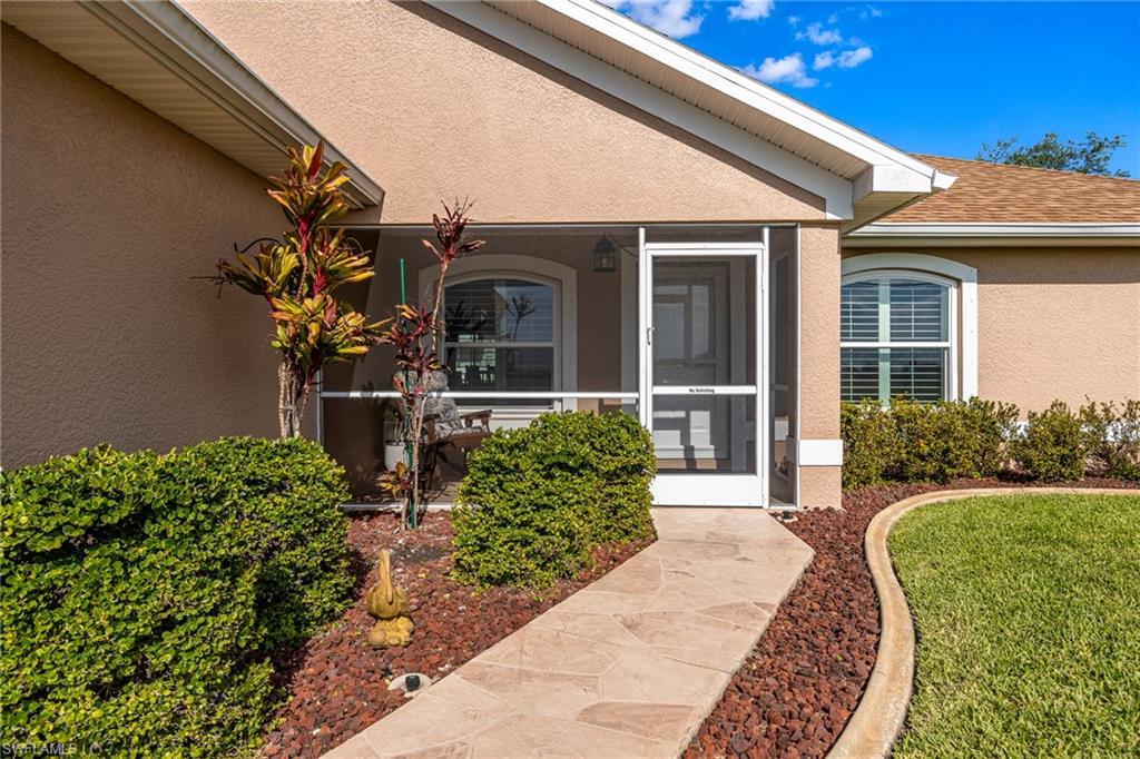 CAPE CORAL - Residential