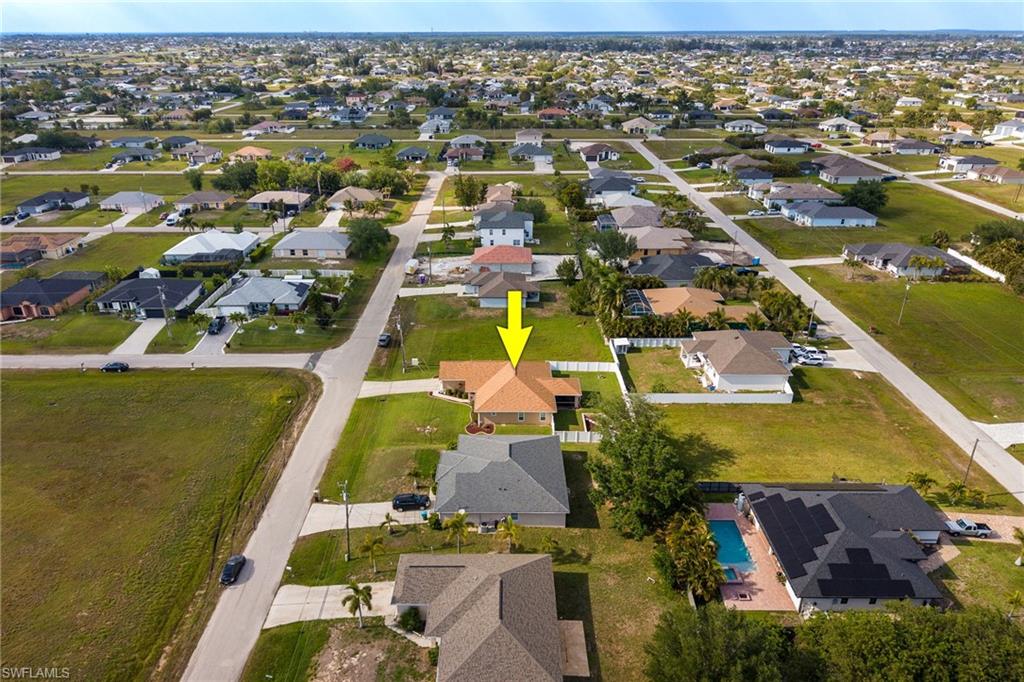 CAPE CORAL - Residential