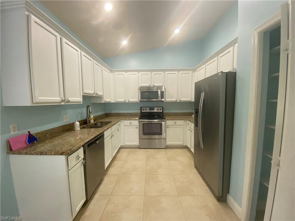 CEDAR RIDGE - Residential