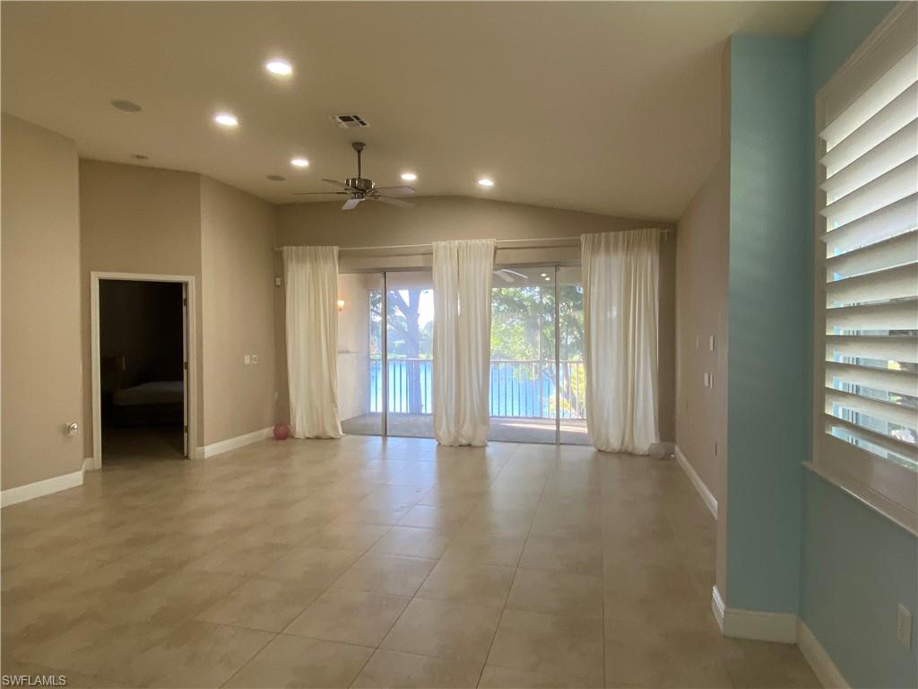 CEDAR RIDGE - Residential