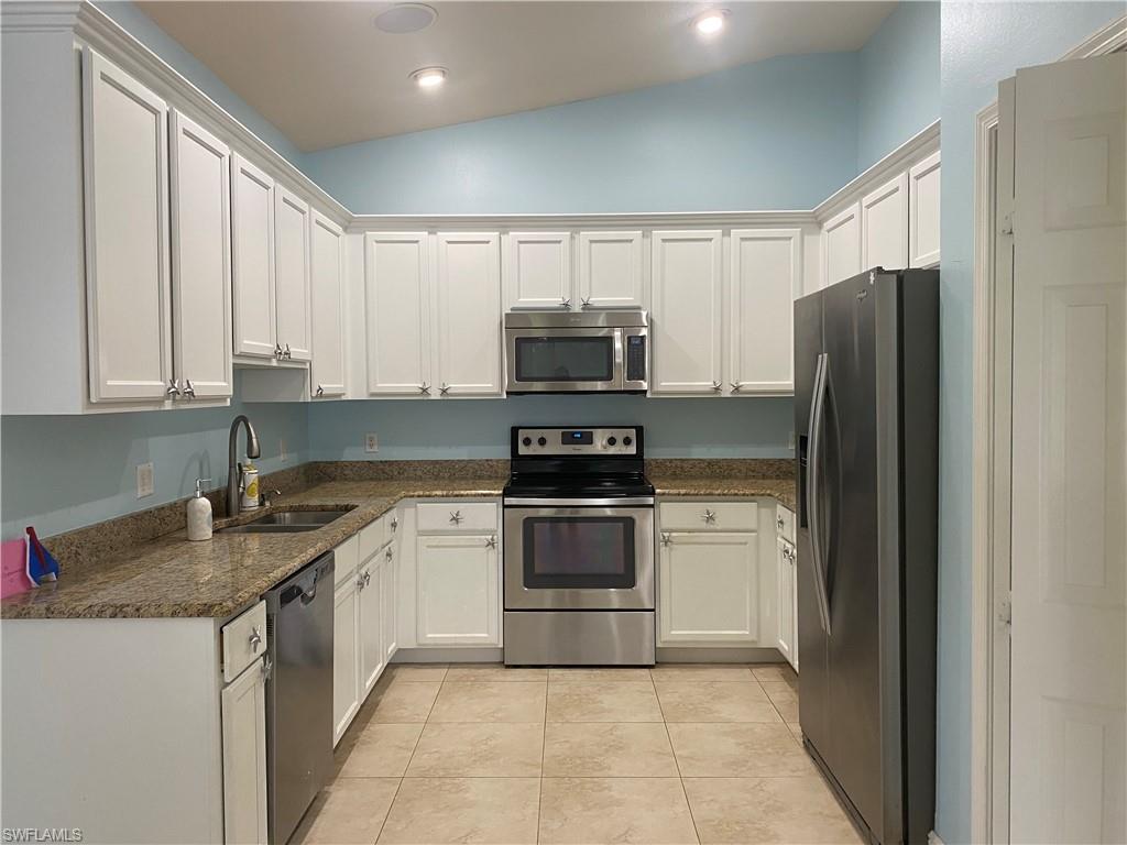 CEDAR RIDGE - Residential