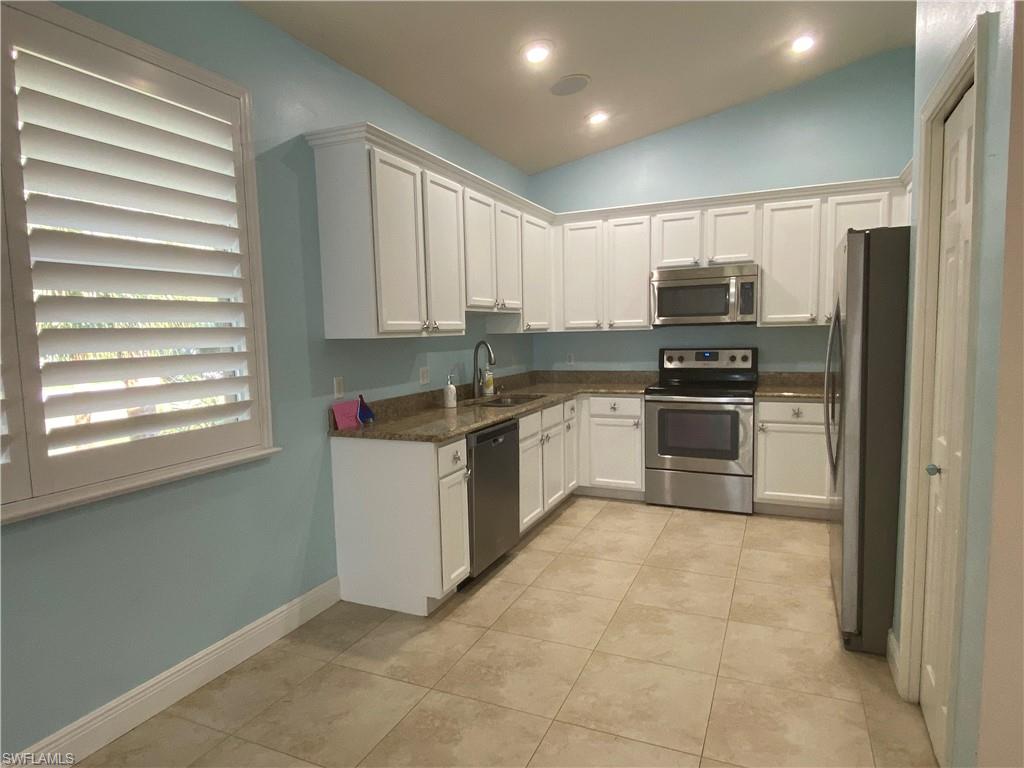 CEDAR RIDGE - Residential