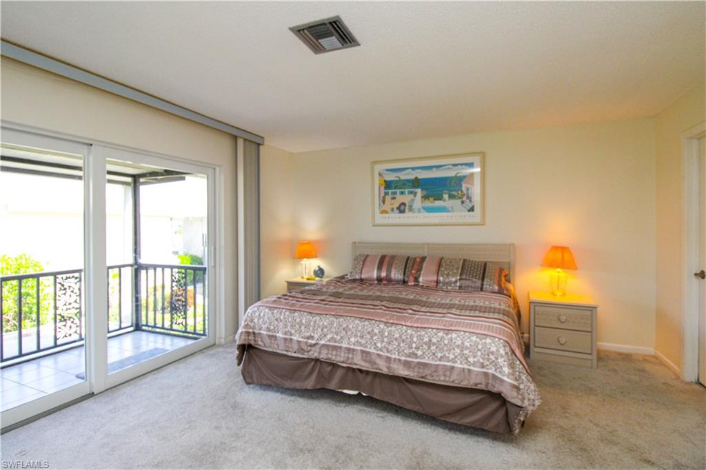 GLADES COUNTRY CLUB - Residential Lease