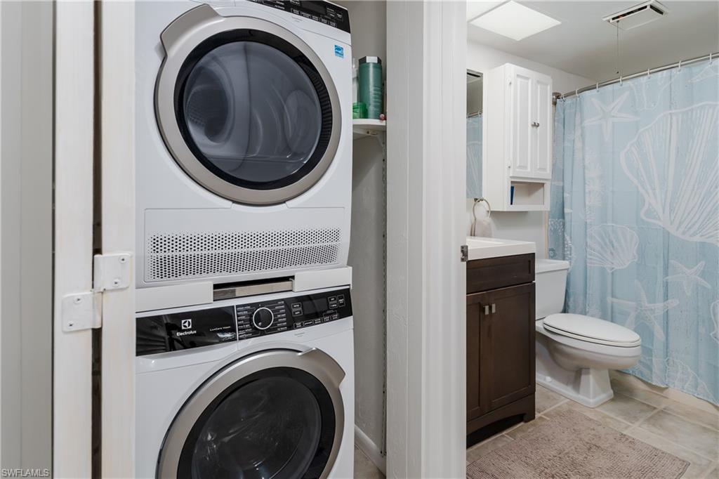 GULF WINDS EAST - Residential