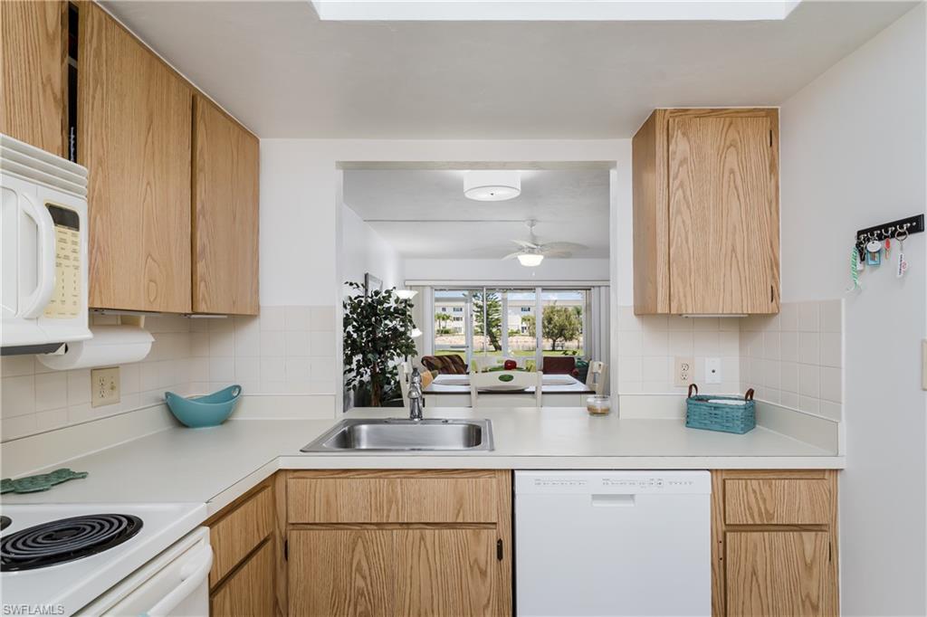 GULF WINDS EAST - Residential