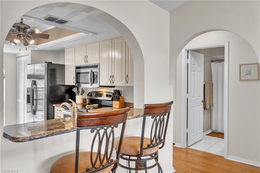 COLONIES - Residential