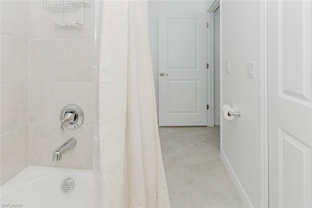 THE NATIONAL GOLF & COUNTRY CLUB AT AVE MARIA - Residential Lease