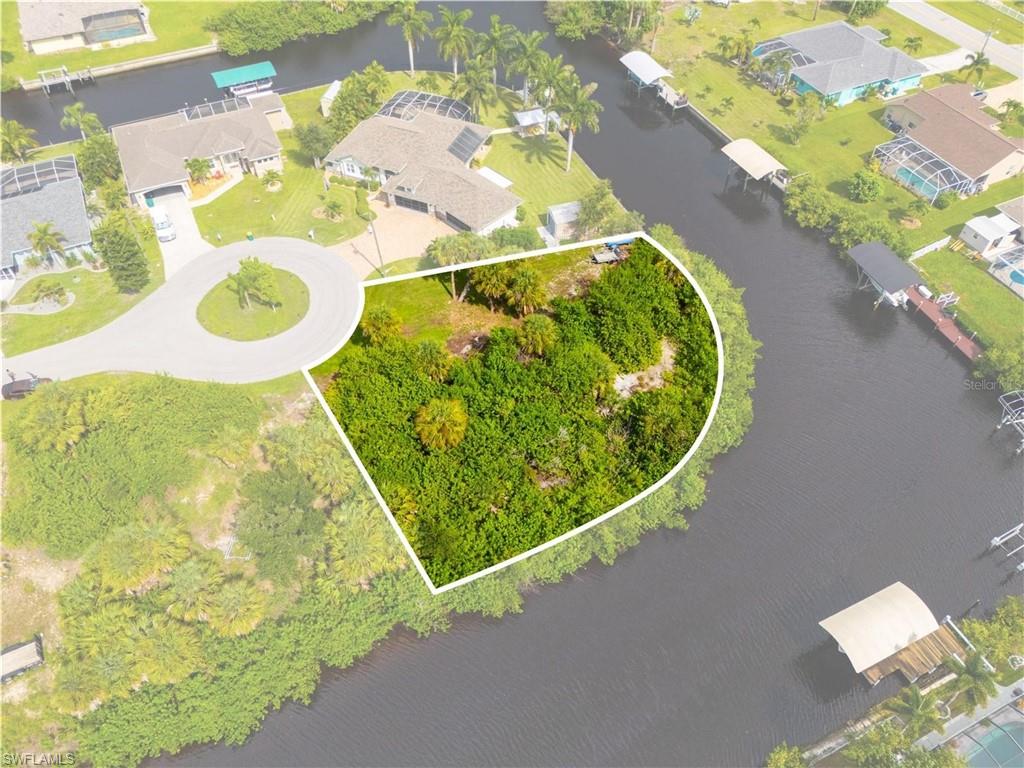 PORT CHARLOTTE - Land