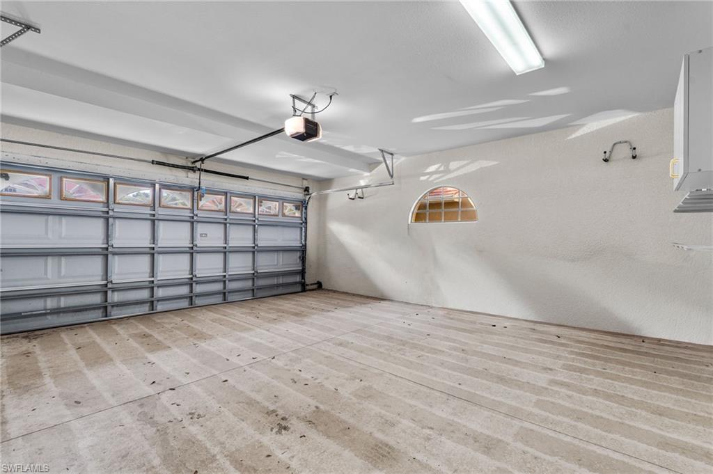 OAKWOOD - Residential