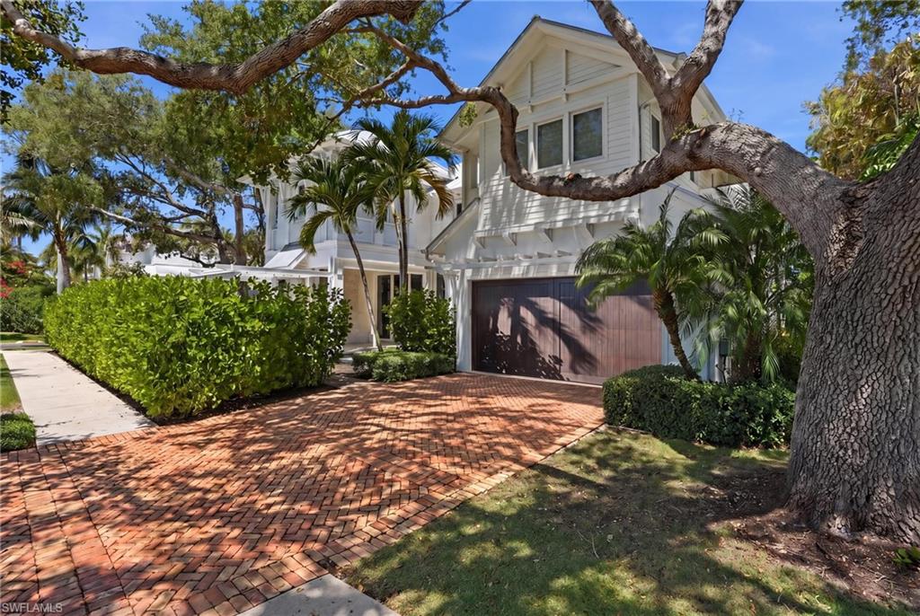 OLDE NAPLES - Residential