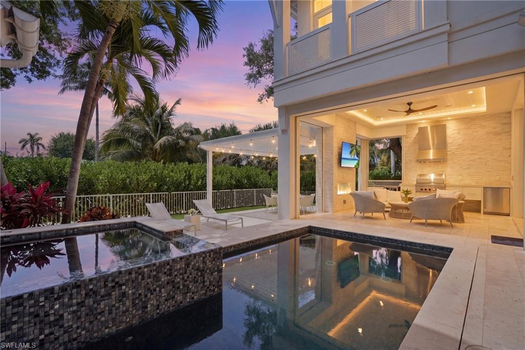 OLDE NAPLES - Residential