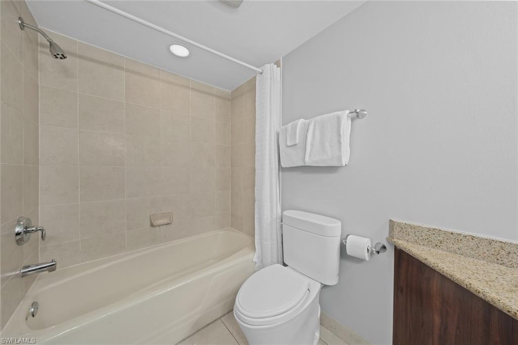 LANDS ENDS VILLAGE CONDO - Residential