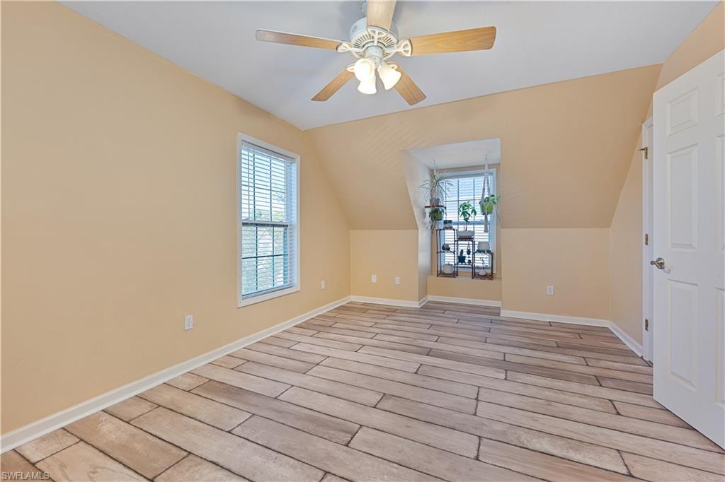 LEAWOOD LAKES - Residential