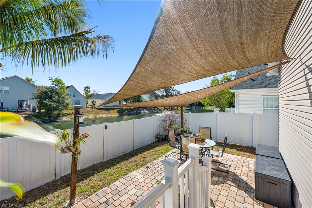 LEAWOOD LAKES - Residential