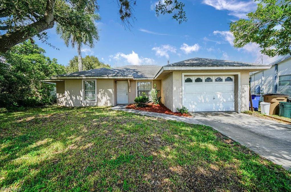 FORT MYERS SHORES - Residential