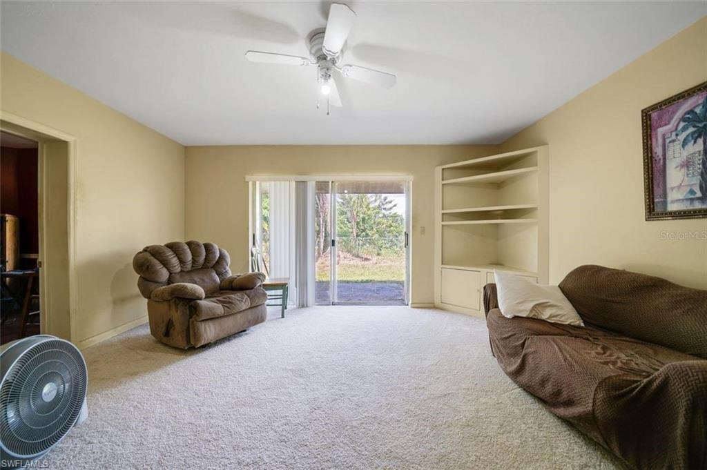 FORT MYERS SHORES - Residential