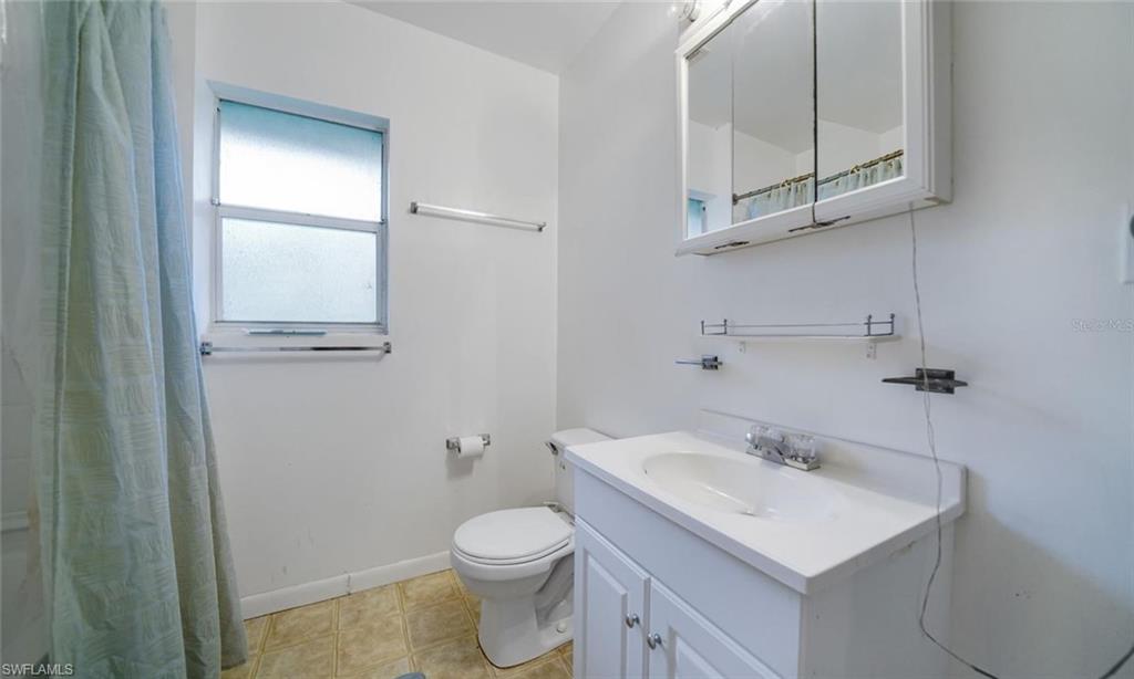 FORT MYERS SHORES - Residential