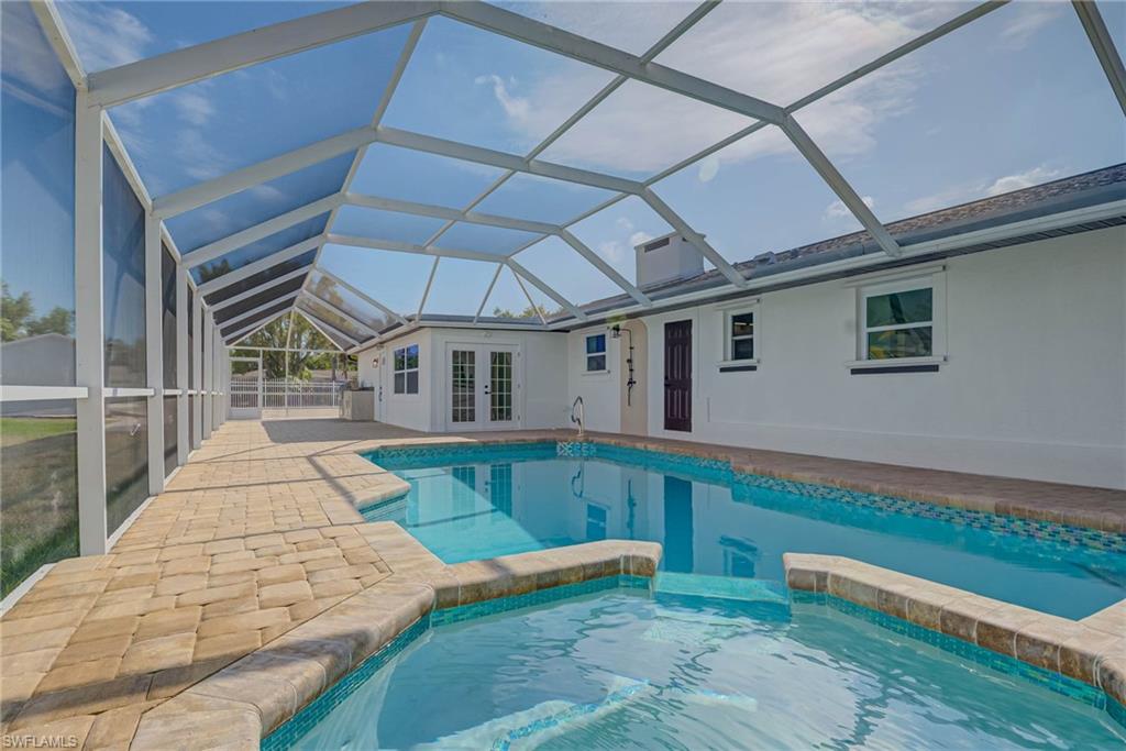 LA CHELLE MANOR - Residential