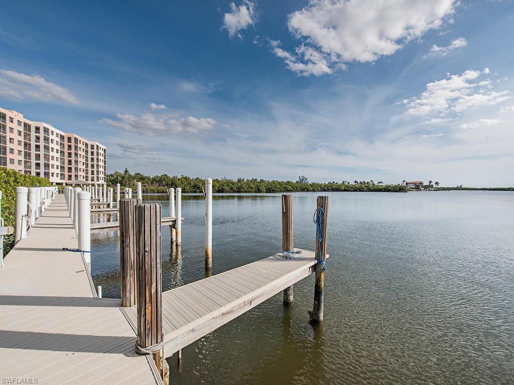 HICKORY BAY WEST - Residential