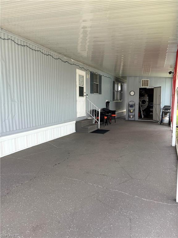 LAUREL ESTATES MOBILE HOME VIL - Residential