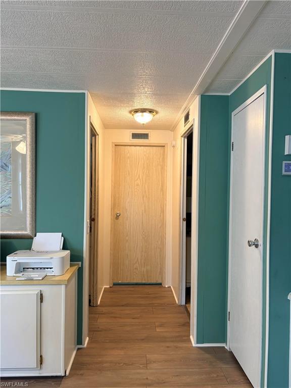 LAUREL ESTATES MOBILE HOME VIL - Residential