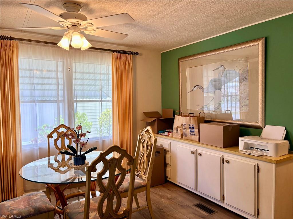 LAUREL ESTATES MOBILE HOME VIL - Residential