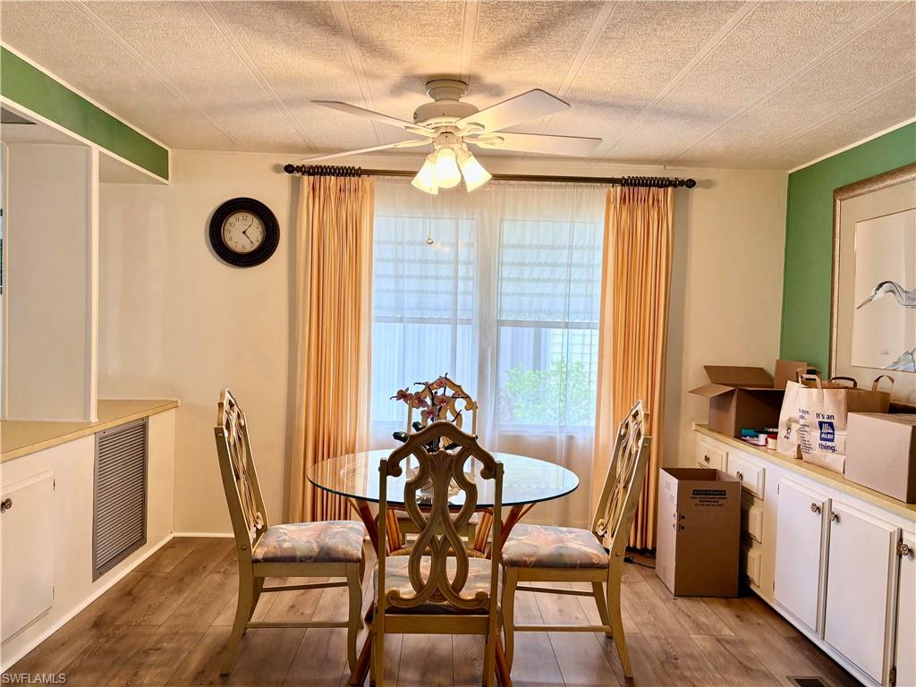 LAUREL ESTATES MOBILE HOME VIL - Residential