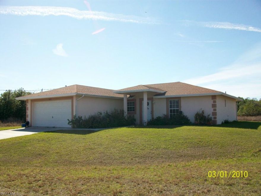 Tenants occupied until January 31st, 2015. Property will be cleaned up after tenants have moved out. This is not a short/sale or foreclosure. Oversized corner lot. built 2003.