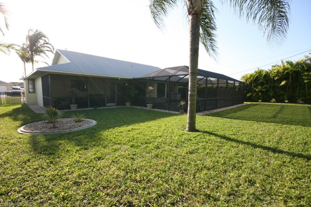 CAPE CORAL - Residential