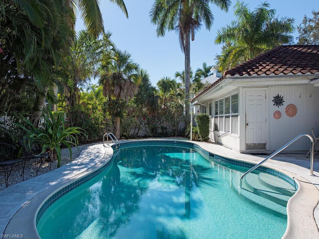 OLDE NAPLES - Residential