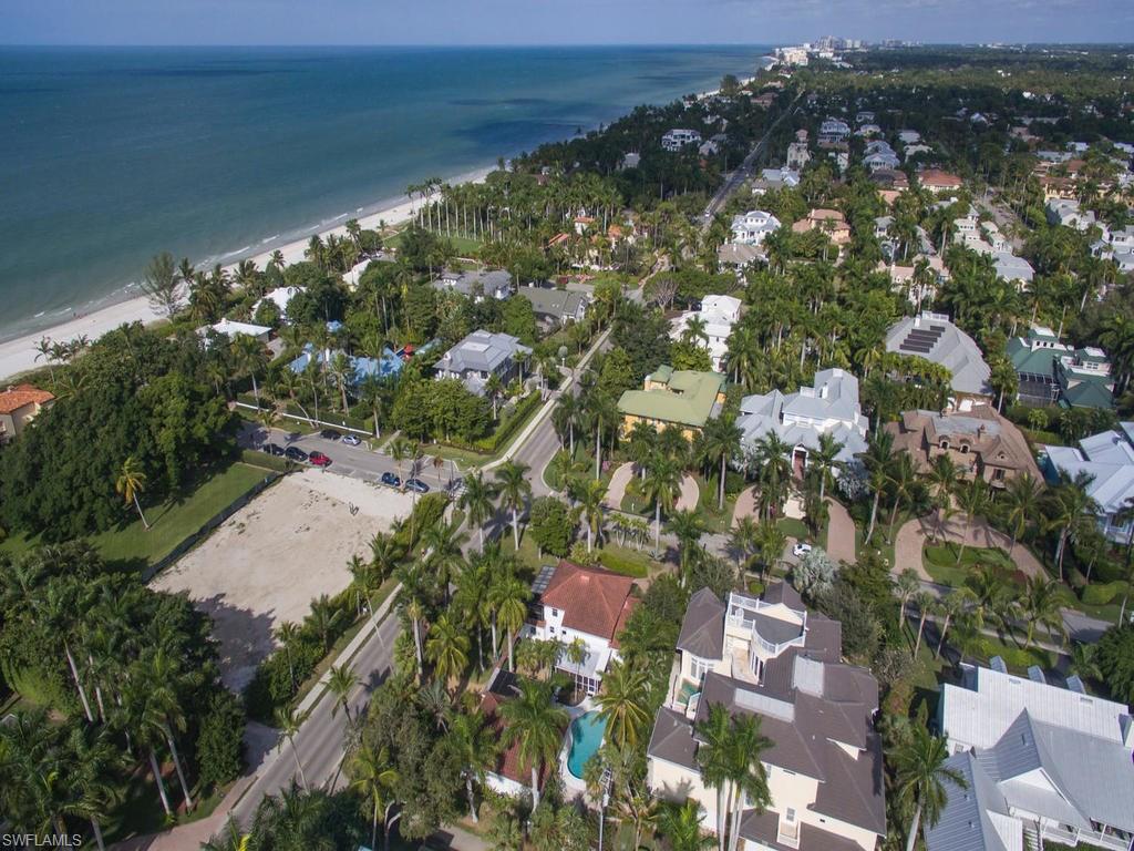 OLDE NAPLES - Residential