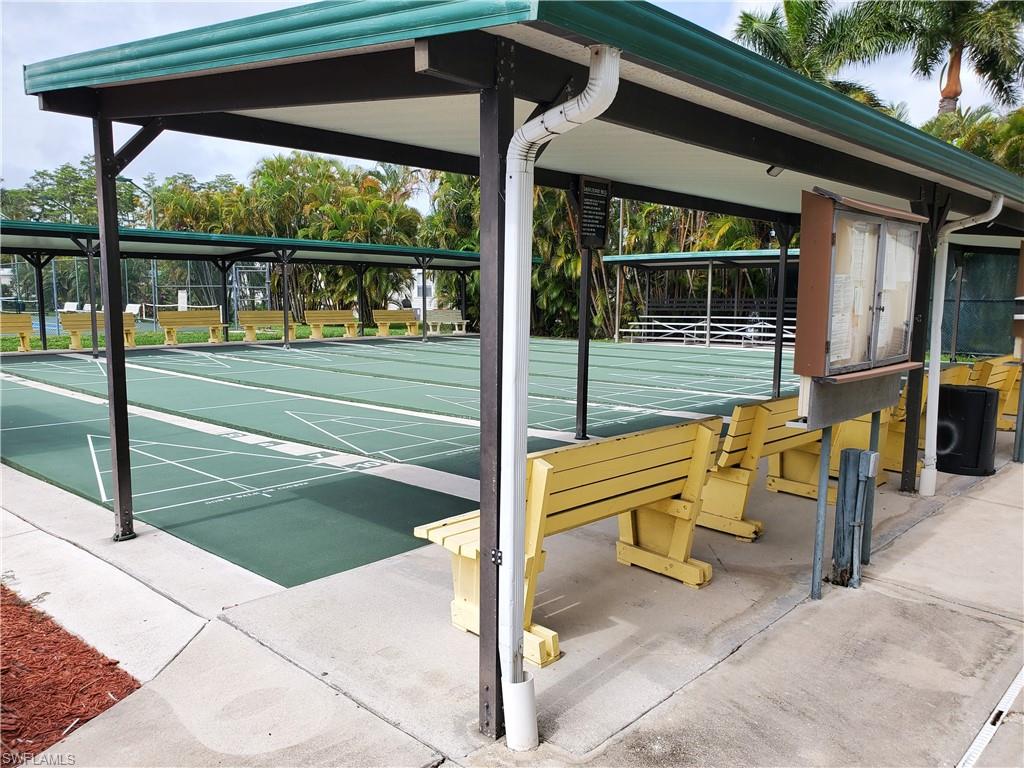 CORKSCREW WOODLANDS - Residential