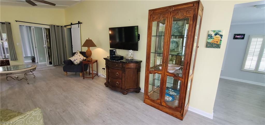 CORKSCREW WOODLANDS - Residential