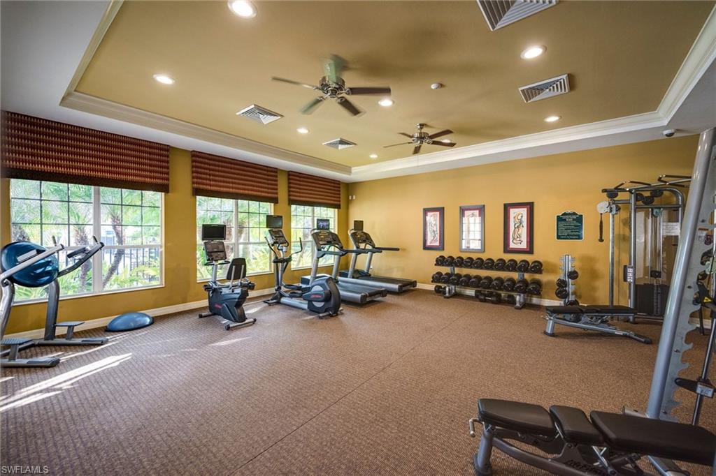 MANCHESTER SQUARE - Residential