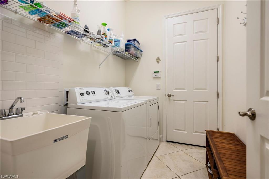 MANCHESTER SQUARE - Residential