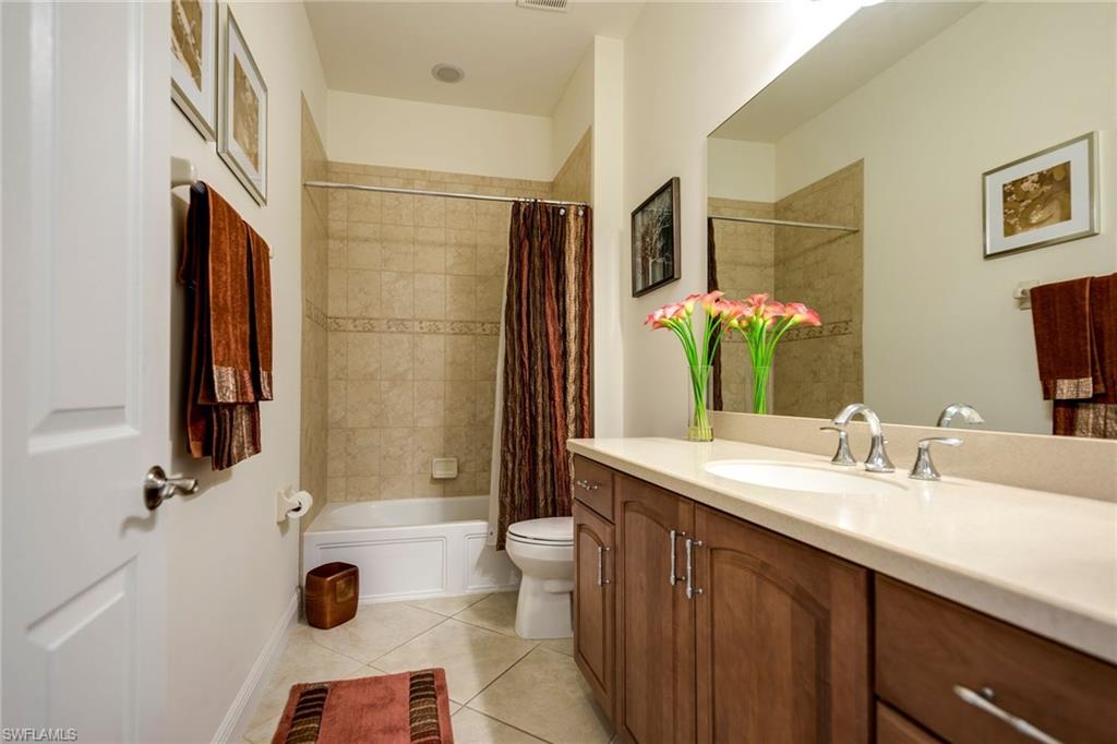 MANCHESTER SQUARE - Residential