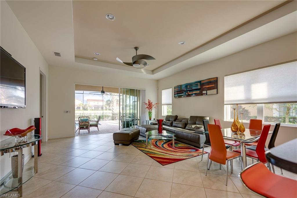 MANCHESTER SQUARE - Residential