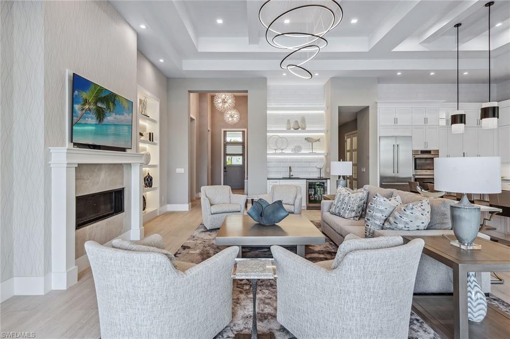 OYSTER HARBOR - Residential